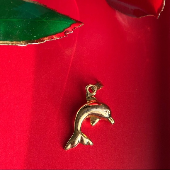 Gold Dolphin Necklace Pendant - Picture 6 of 6